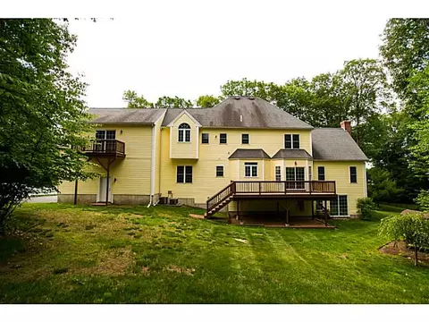 7 Dudley Rd, Mendon, MA 01756 photo 24