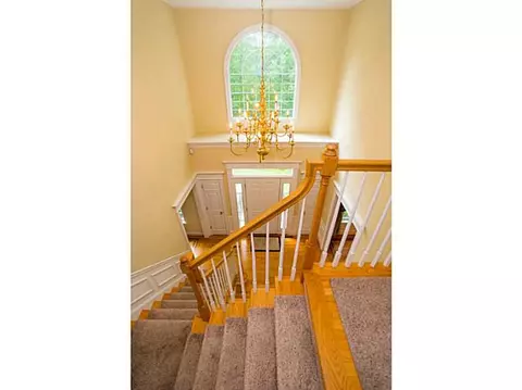 7 Dudley Rd, Mendon, MA 01756 photo 12