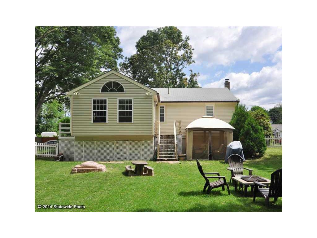 29 Poplar Ave, Warwick, RI 02889 photo 14