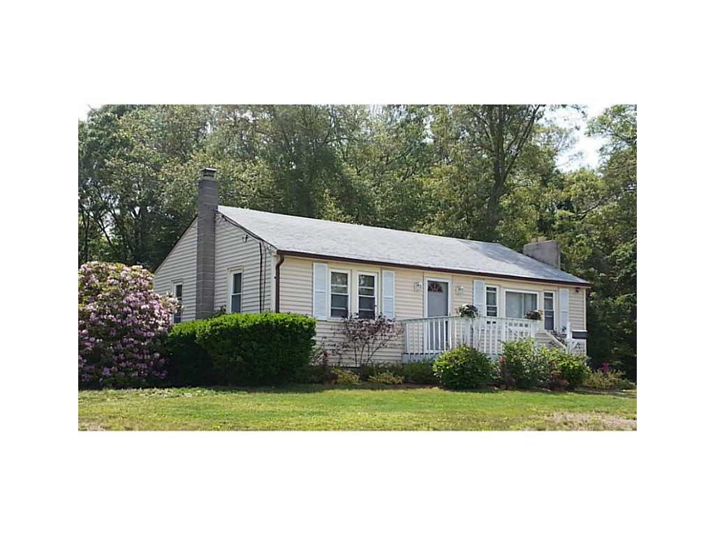 29 Poplar Ave, Warwick, RI 02889 photo 1