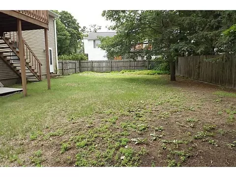 33 Symonds Ave, Warwick, RI 02889 photo 20