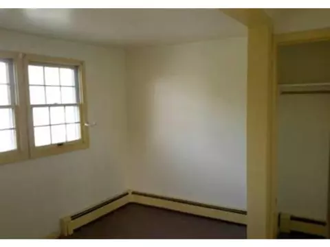 18 Chestnut St, Westerly, RI 02891 photo 6