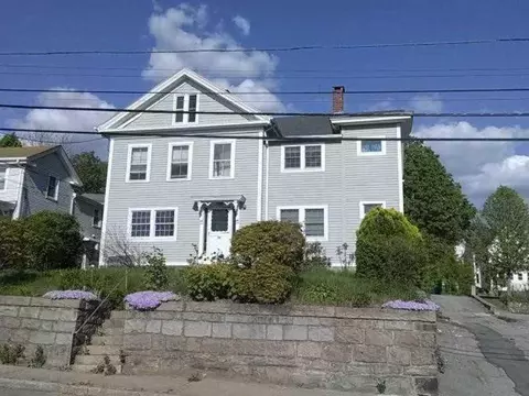 18 Chestnut St, Westerly, RI 02891 photo 1