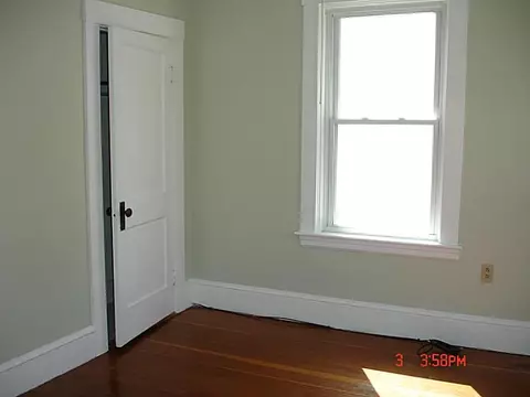 36 Morton Ave, Woonsocket, RI 02895 photo 19