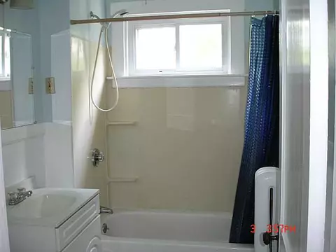 36 Morton Ave, Woonsocket, RI 02895 photo 17