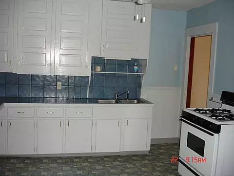36 Morton Ave, Woonsocket, RI 02895 photo 2