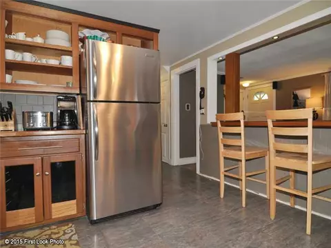 79 Harmony Ct, Warwick, RI 02889 photo 6