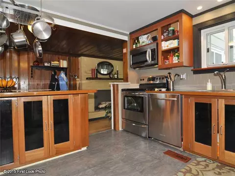 79 Harmony Ct, Warwick, RI 02889 photo 7