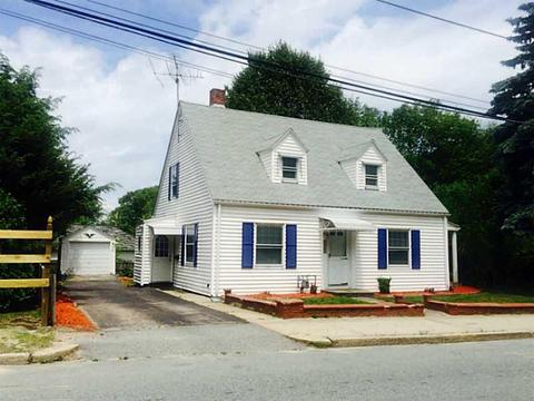 898 Bernon St, Woonsocket, RI 02895 photo 1