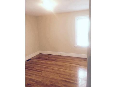898 Bernon St, Woonsocket, RI 02895 photo 7