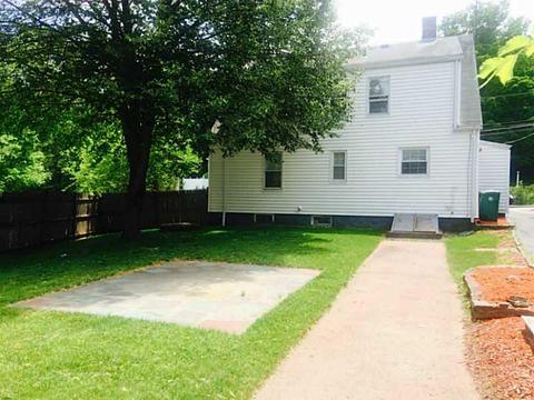 898 Bernon St, Woonsocket, RI 02895 photo 3