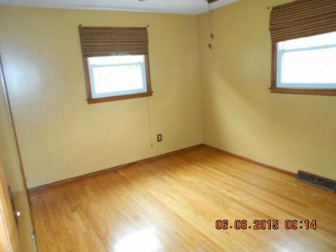 101 Surrey Ln, Woonsocket, RI 02895 photo 16