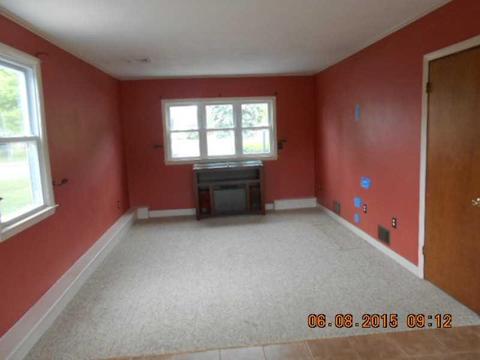 101 Surrey Ln, Woonsocket, RI 02895 photo 7
