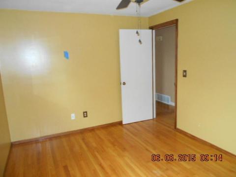 101 Surrey Ln, Woonsocket, RI 02895 photo 17