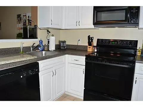 104 Mill St #304, Woonsocket, RI 02895 photo 12