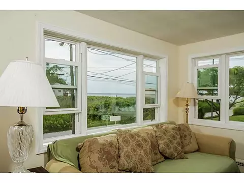 345 Capron Farm Dr, Warwick, RI 02886 photo 7