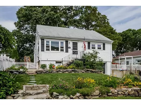 345 Capron Farm Dr, Warwick, RI 02886 photo 1