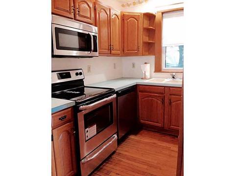 1914 Mendon Rd, Woonsocket, RI 02895 photo 4