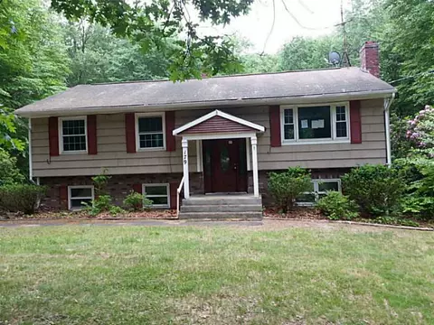 179 Cooper Hill Rd, Mapleville, RI 02839 photo 1
