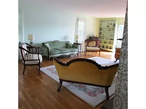 6 Peninsula Ct, Coventry, RI 02816 photo 8