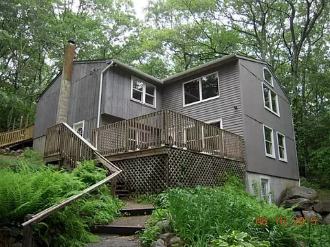 79 Wolf Rock Rd, Exeter, RI 02822 photo 1