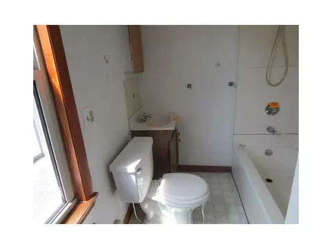 32 Slater St, Fall River, MA 02720 photo 5