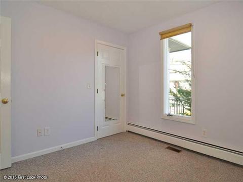 74 Sturbridge Dr, Warwick, RI 02886 photo 22