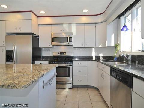 74 Sturbridge Dr, Warwick, RI 02886 photo 11