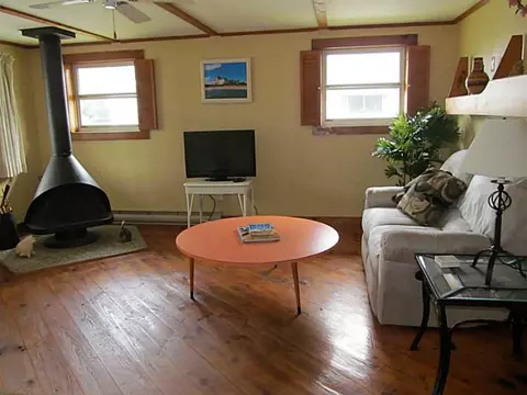 30 Benson Ave, Westerly, RI 02891 photo 4