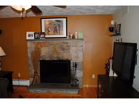 33 Sugar Maple Dr, Coventry, RI 02816 photo 5