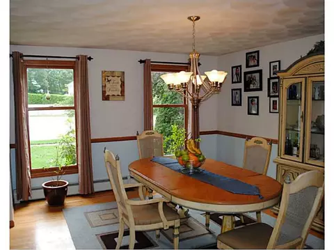 33 Sugar Maple Dr, Coventry, RI 02816 photo 4