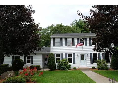 33 Sugar Maple Dr, Coventry, RI 02816 photo 1