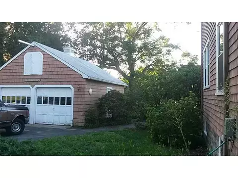 1 Possner Ave, Warwick, RI 02889 photo 5