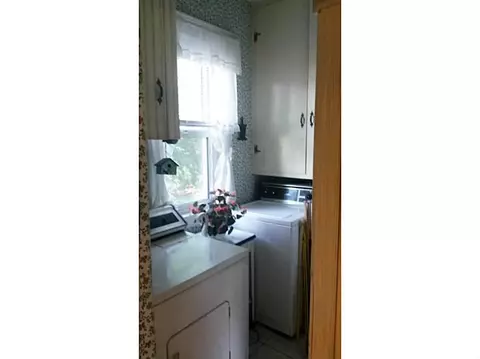 1 Possner Ave, Warwick, RI 02889 photo 14