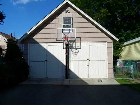 187 Fourth Ave, Woonsocket, RI 02895 photo 4