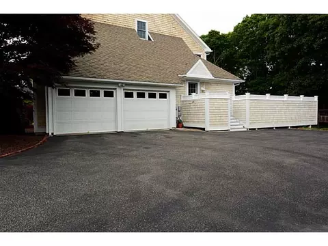 21 Piezzo Dr, Westerly, RI 02891 photo 6
