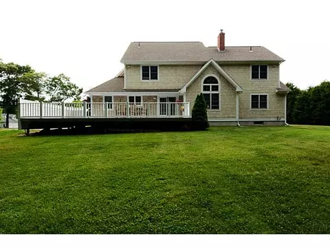 21 Piezzo Dr, Westerly, RI 02891 photo 9