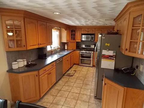 200 Aspinet Dr, Warwick, RI 02888 photo 3