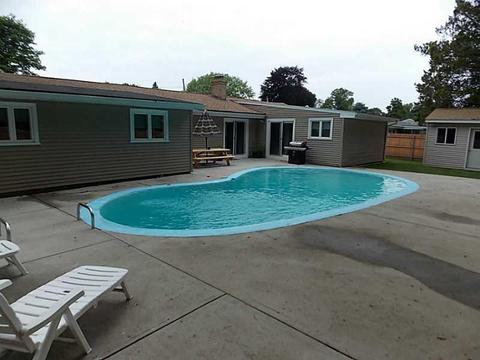 200 Aspinet Dr, Warwick, RI 02888 photo 21