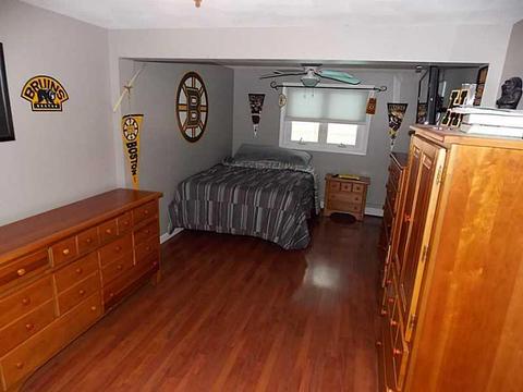 200 Aspinet Dr, Warwick, RI 02888 photo 14