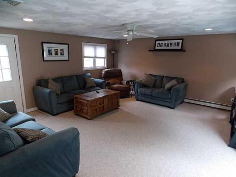 200 Aspinet Dr, Warwick, RI 02888 photo 7