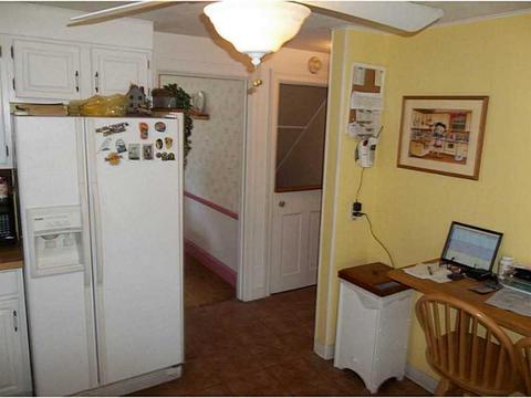 70 Macarthur Dr, Warwick, RI 02889 photo 7
