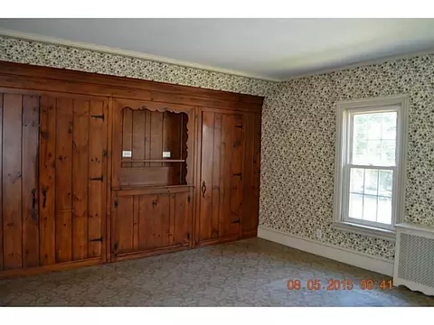 276 Providence St, Woonsocket, RI 02895 photo 9