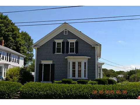276 Providence St, Woonsocket, RI 02895 photo 2