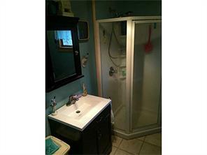 206 Tarklin Rd, Glocester, RI 02814 photo 5