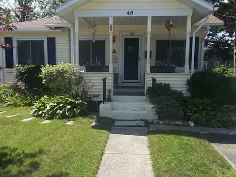 45 Peck Ave, Riverside, RI 02915 photo 1