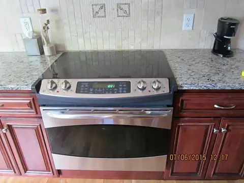 147 Vineyard Rd, Warwick, RI 02889 photo 4