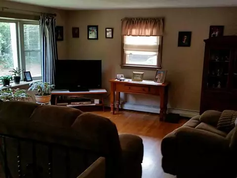 5161 Flat River Rd, Coventry, RI 02827 photo 4