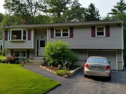 5161 Flat River Rd, Coventry, RI 02827 photo 1
