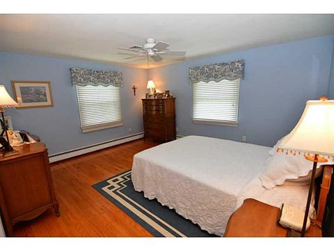 415 Red Chimney Dr, Warwick, RI 02886 photo 18